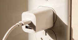 珠海充電器3C認證怎么辦理 充電器3C認證如何高效辦理 合規(guī)辦理才是生存關(guān)鍵